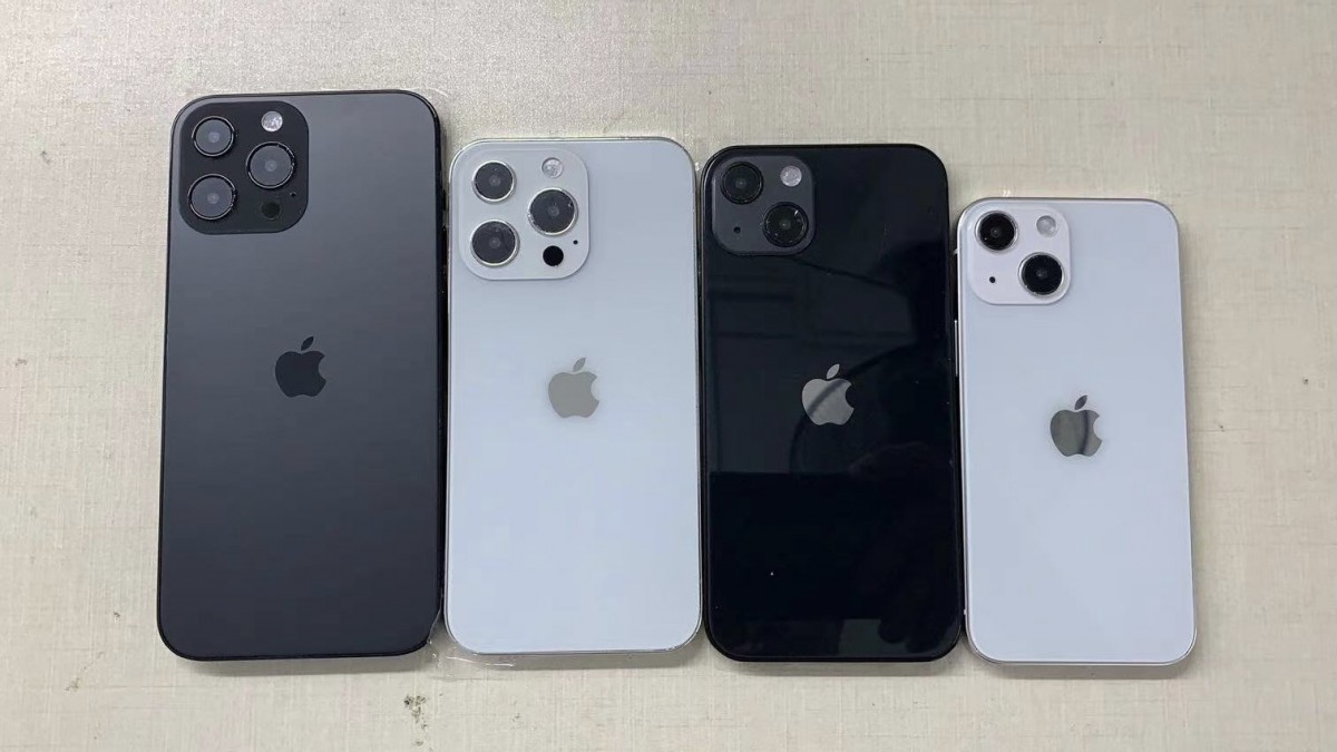  iPhone 13 Pro Max, 13 Pro , vanilla 13 и 13 mini 